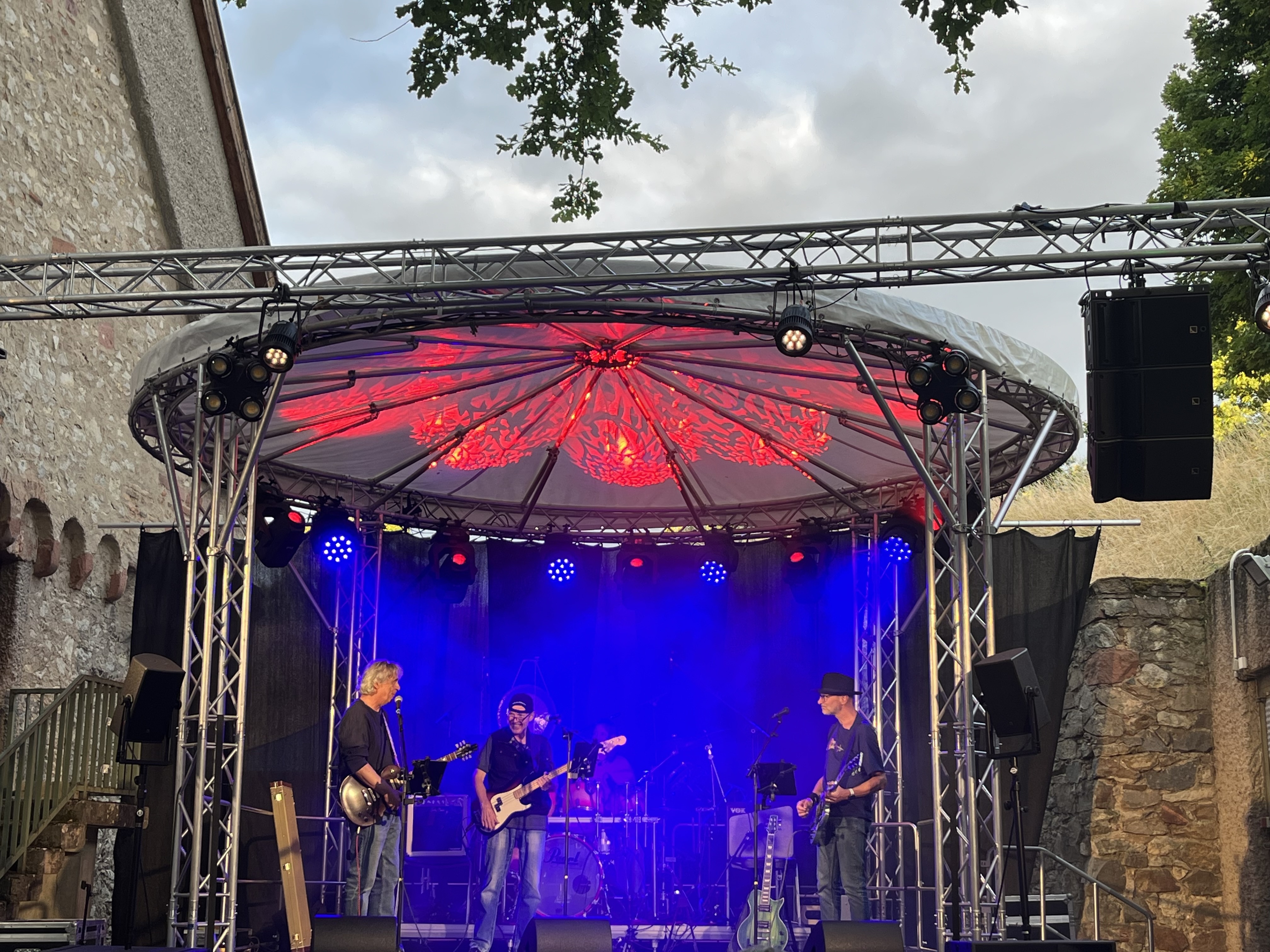 topera live